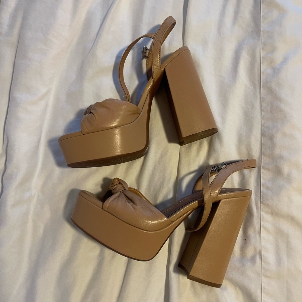 Gianni Bini Nude Platform Heels